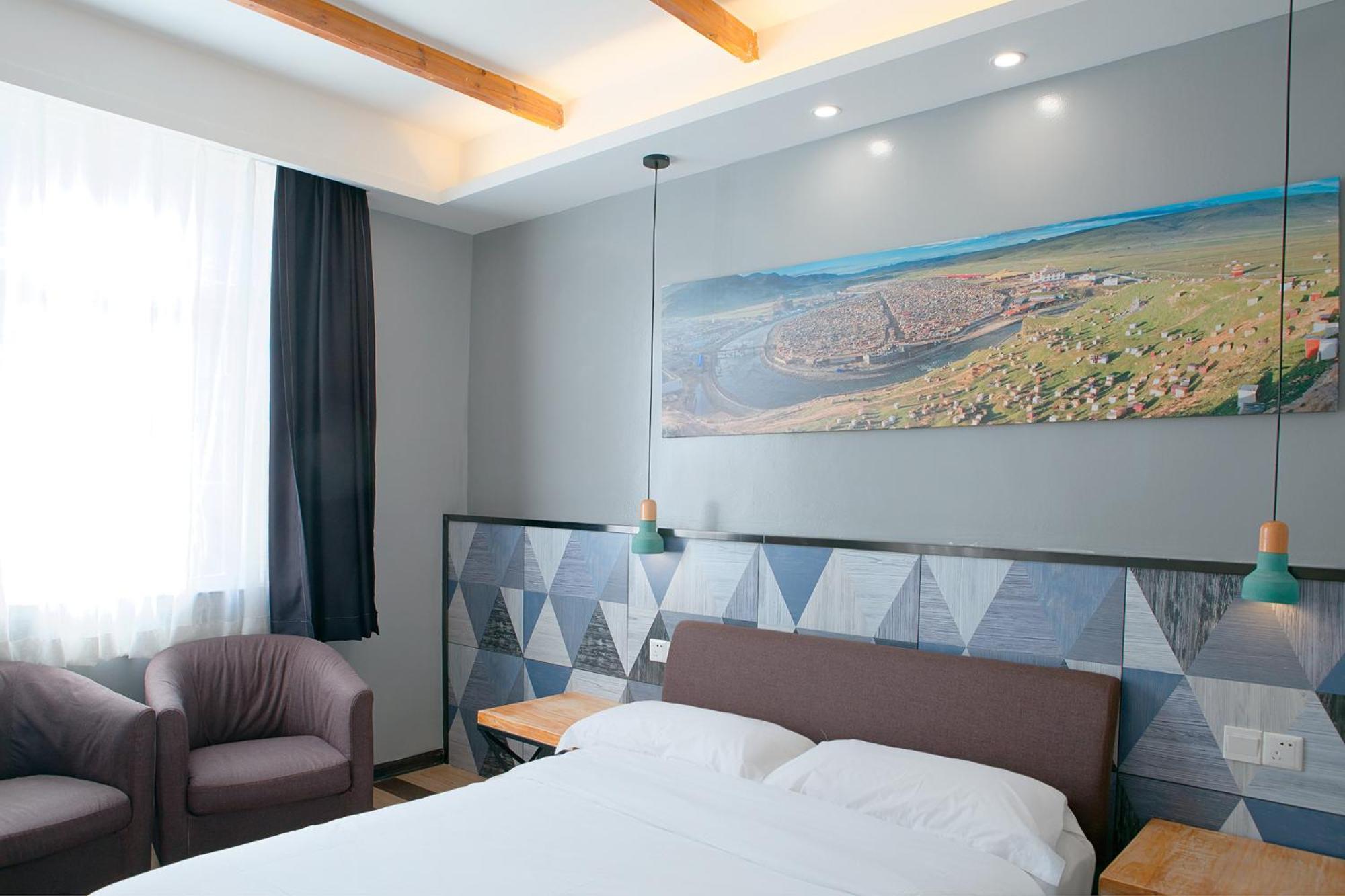 The Cloudland International Youth Hostel Close To The City Center,10 Min Walks To The Subway, Close To The Night Market, Old Street, Green Lake, English-Speaking Service, Free Activity Convenient Payment And Visa Cards Are Accepted Kunming Exteriör bild