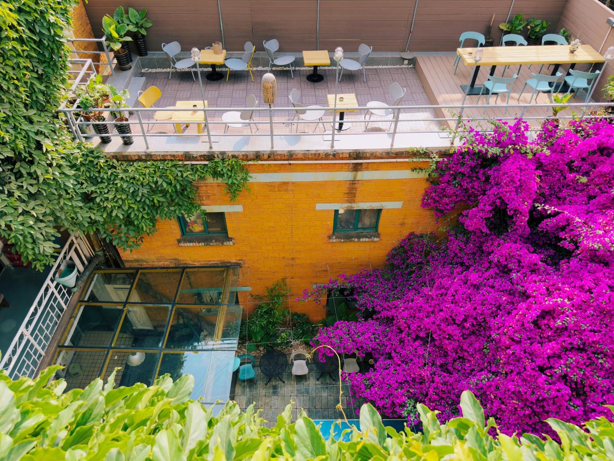 The Cloudland International Youth Hostel Close To The City Center,10 Min Walks To The Subway, Close To The Night Market, Old Street, Green Lake, English-Speaking Service, Free Activity Convenient Payment And Visa Cards Are Accepted Kunming Exteriör bild