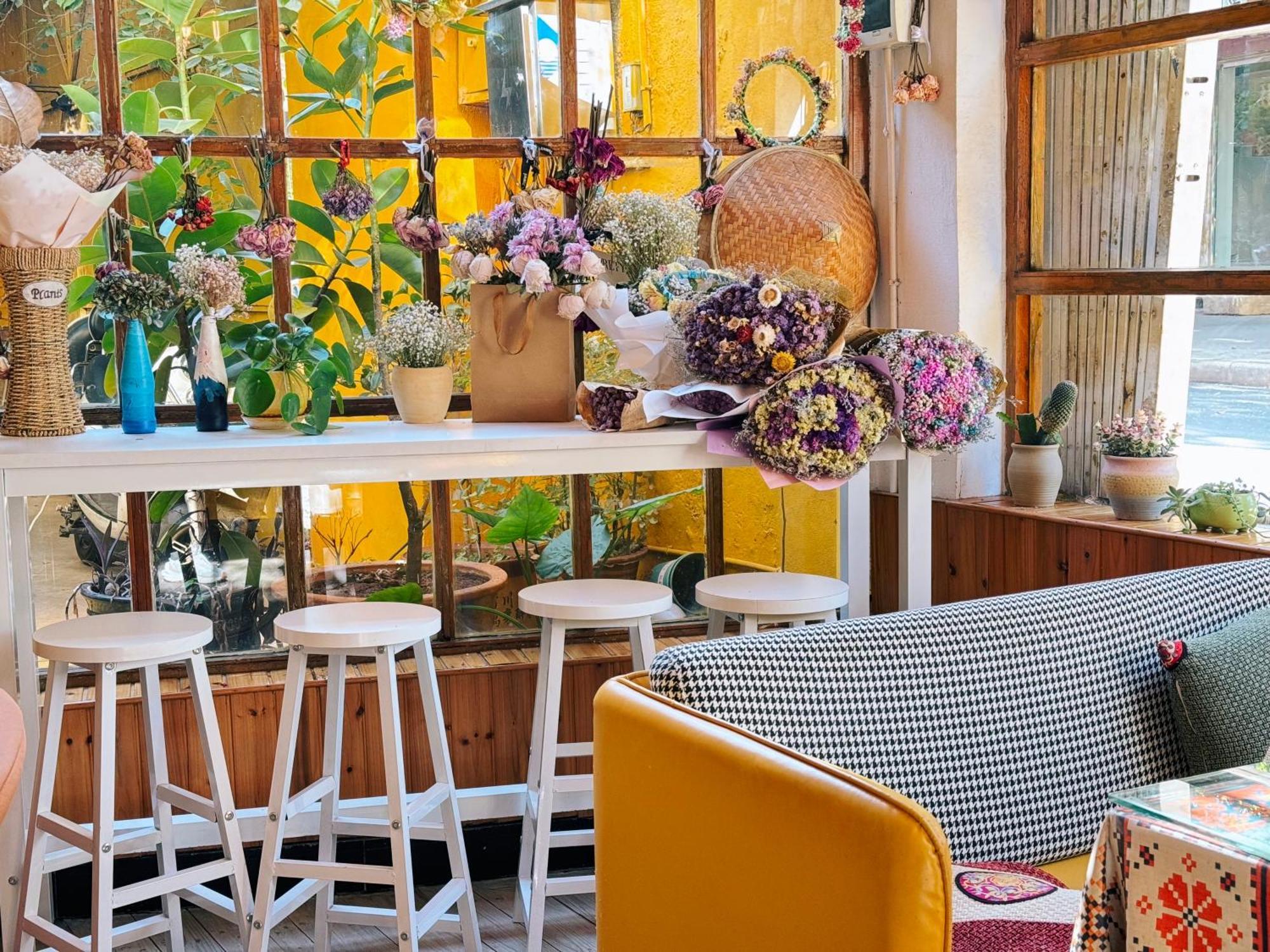 The Cloudland International Youth Hostel Close To The City Center,10 Min Walks To The Subway, Close To The Night Market, Old Street, Green Lake, English-Speaking Service, Free Activity Convenient Payment And Visa Cards Are Accepted Kunming Exteriör bild