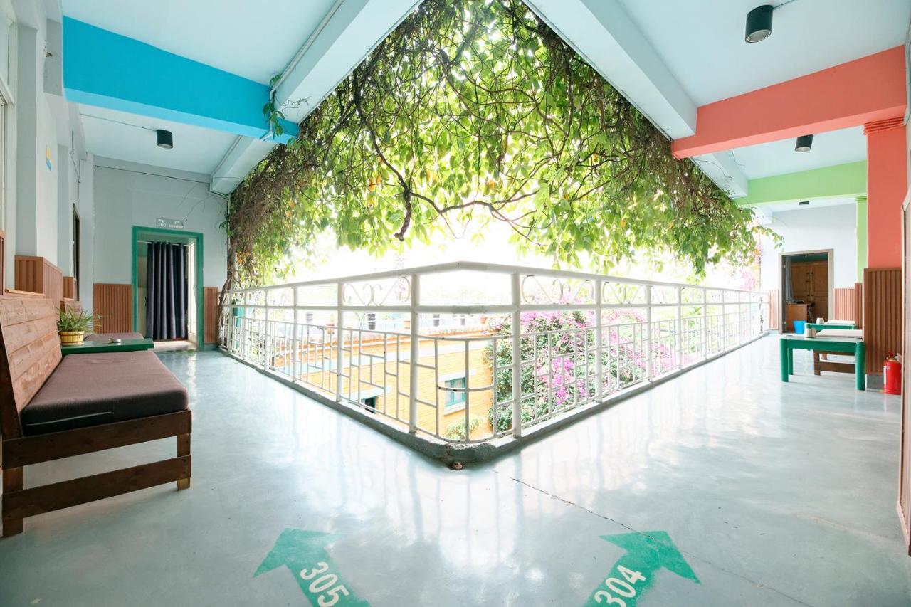 The Cloudland International Youth Hostel Close To The City Center,10 Min Walks To The Subway, Close To The Night Market, Old Street, Green Lake, English-Speaking Service, Free Activity Convenient Payment And Visa Cards Are Accepted Kunming Exteriör bild